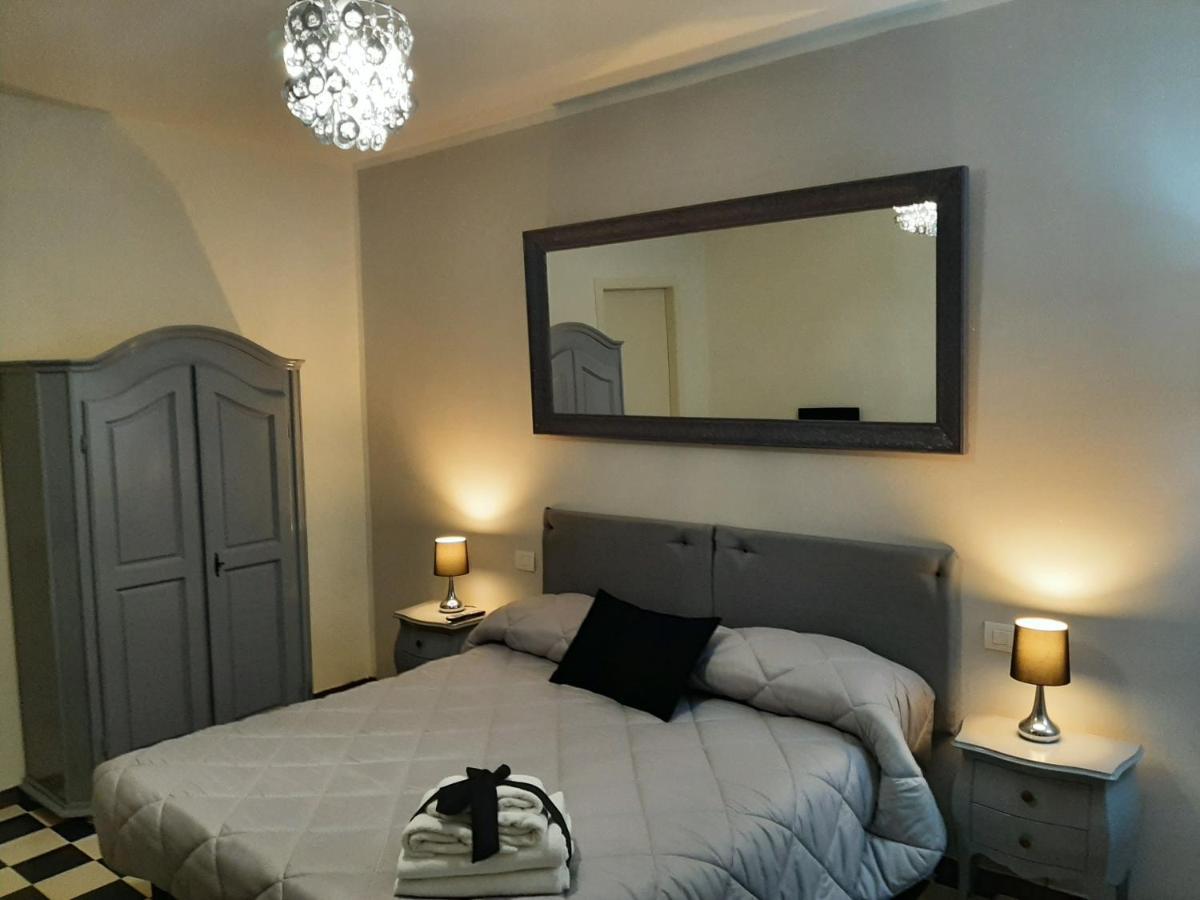 B&B Principe Calaf 3 루카 외부 사진