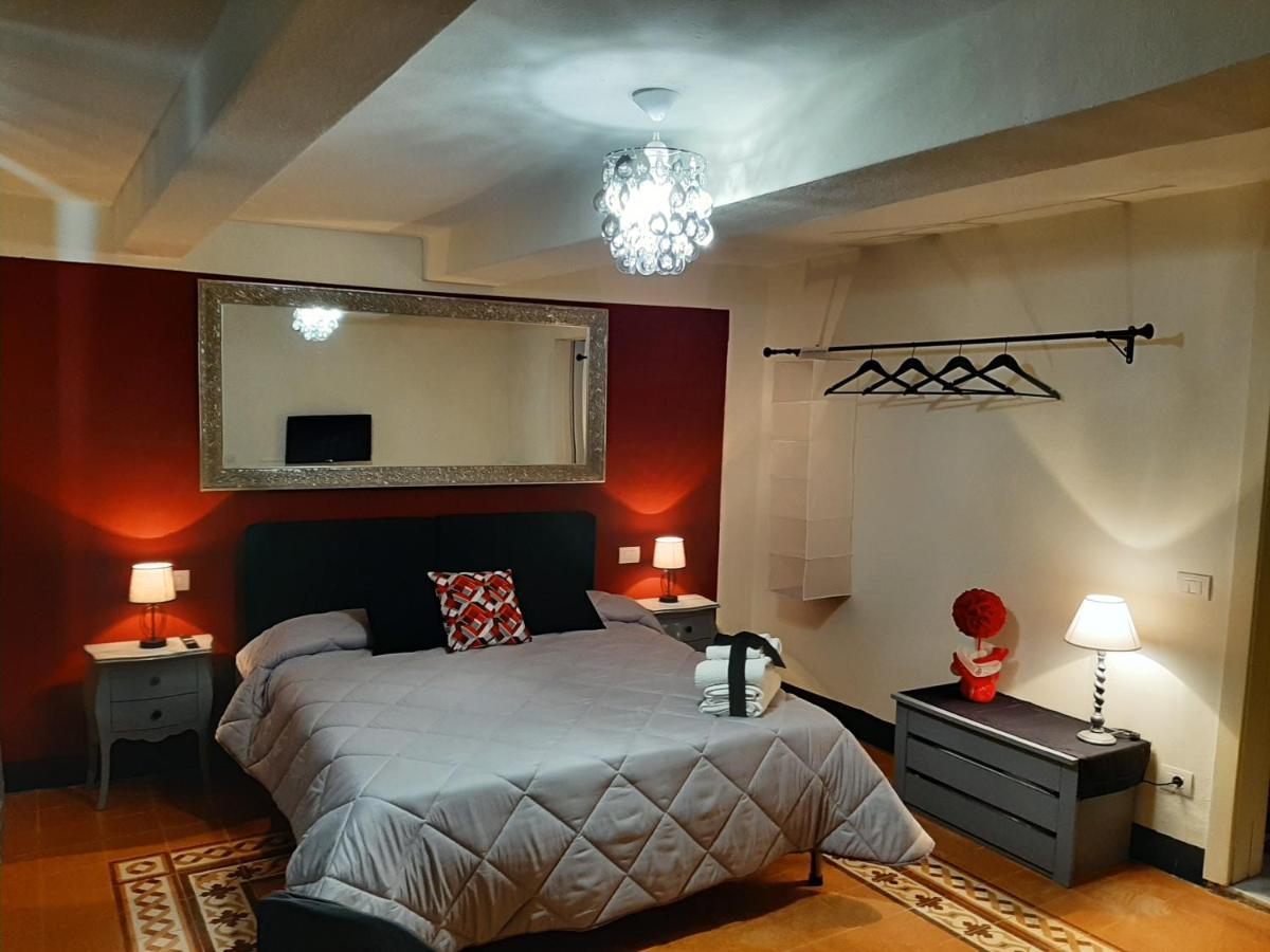 B&B Principe Calaf 3 루카 외부 사진