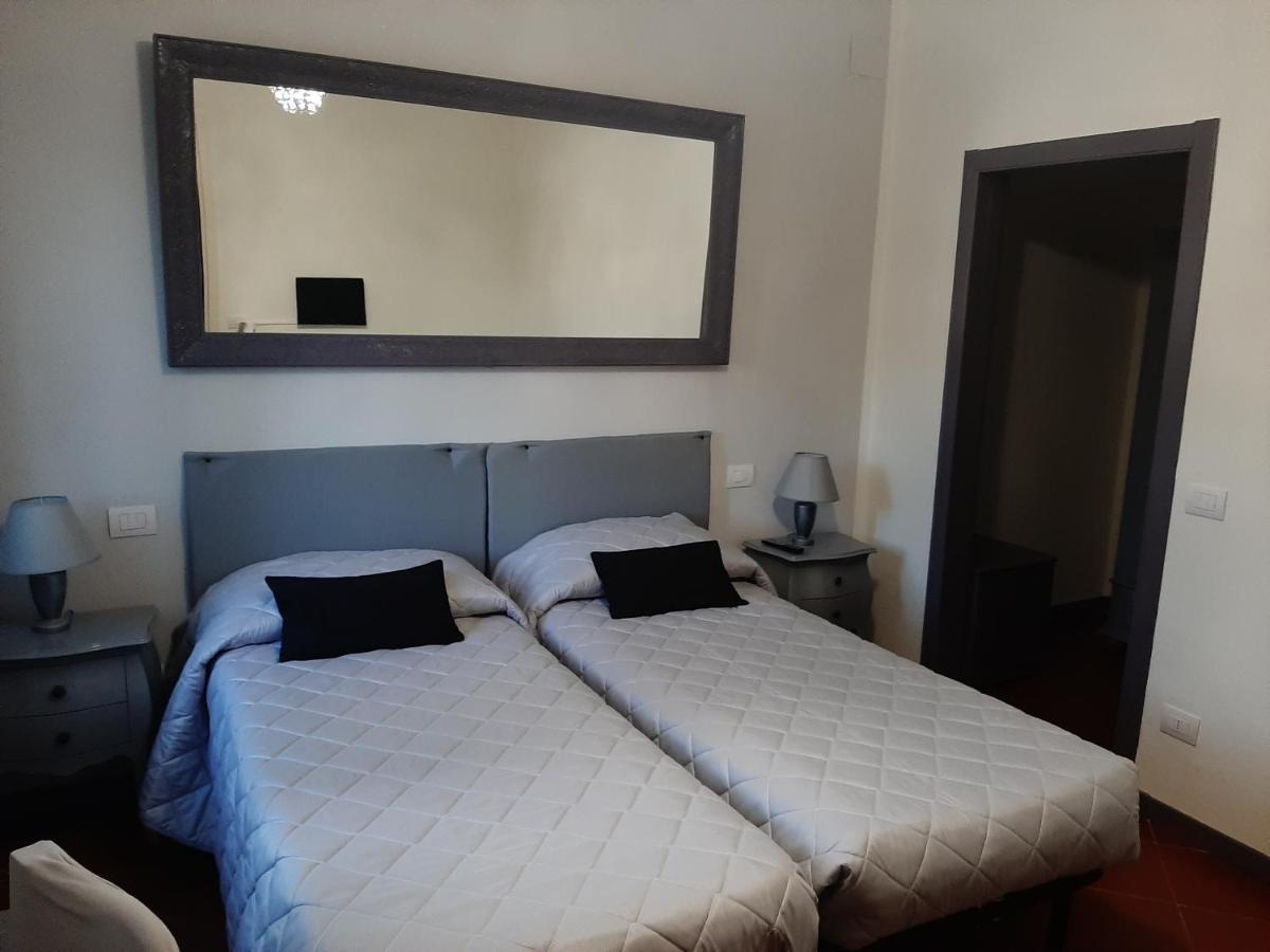 B&B Principe Calaf 3 루카 외부 사진